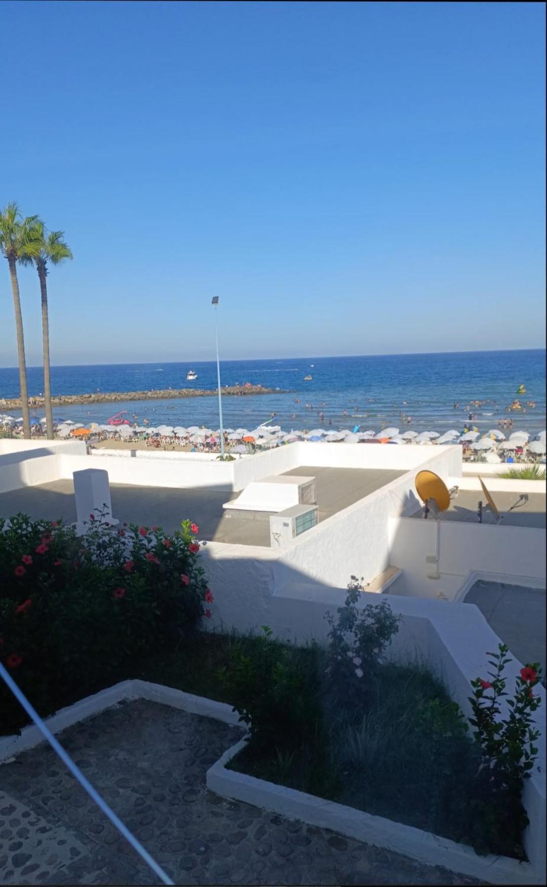 House With Exceptional View Of The Mediterranean Hébergement de vacances *
